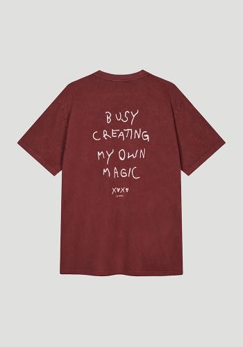 OH_APRIL_BF_T_Shirt_Own_Magic_Cherrywoood_5.jpg