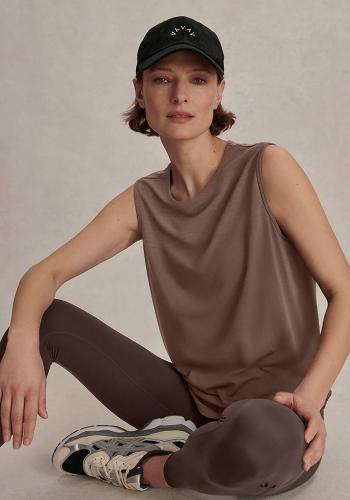Preview: VARLEY_Nolan_Seamless_Longline_Tee_Coffee_Quartz_2