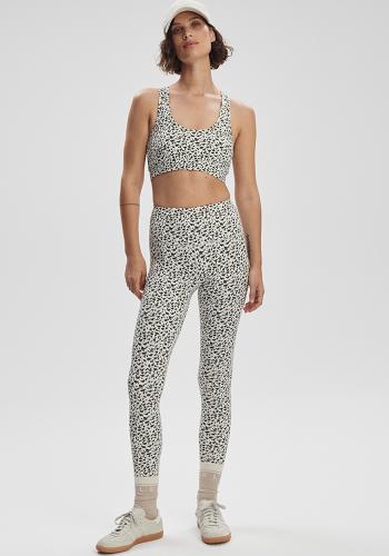Varley_Move_High_Legging_Dipped_Feather_3