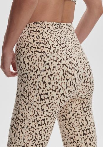 Varley_Move_Pocket_High_Legging_25_Almond_Abstract_Leopard_3