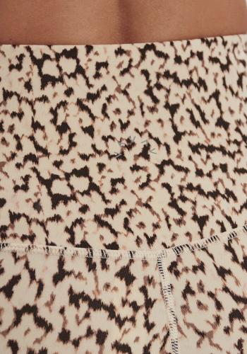 Varley_Move_Pocket_High_Legging_25_Almond_Abstract_Leopard_5