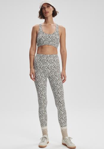 Varley_Move_Selma_Bra_Dipped_Feather_3