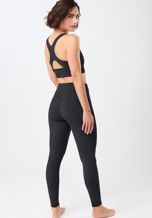 MANDALA_YOGAWEAR_Sports_Bra_Black_Leo_Print_6