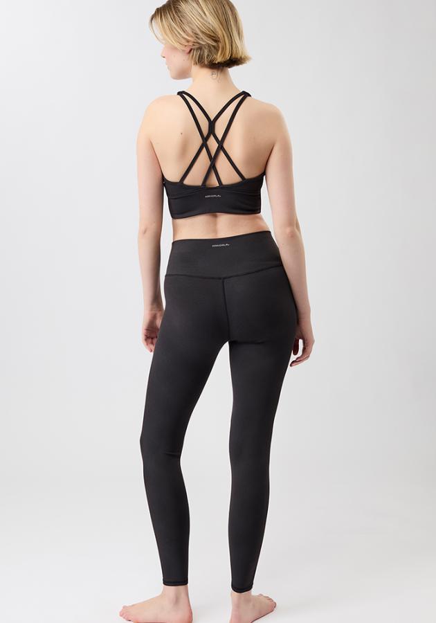 Mandala_Yogawear_Monoprinted_Leggings_Monochrome_6
