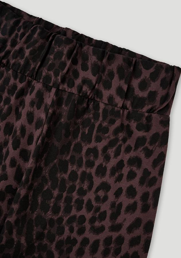 OH_APRIL_Rita_Leggings_Leo_Truffle_4