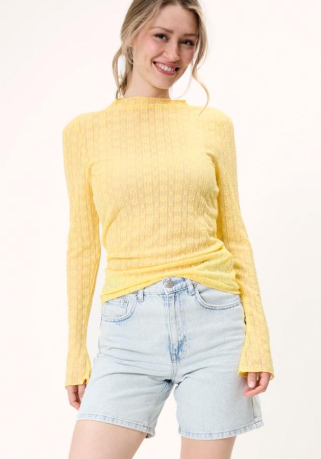 OH_APRIL_Zahara_Lace_Longsleeve_Butter_Yellow_1