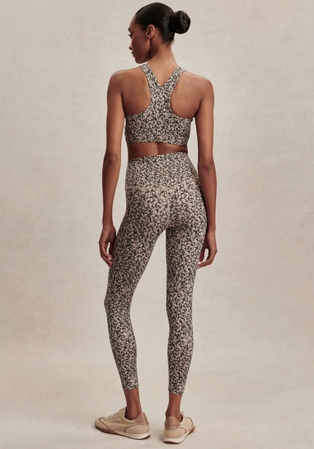 VARLEY_FreeSoft_High_Rise_Legging_25_Dappled_Floral_5