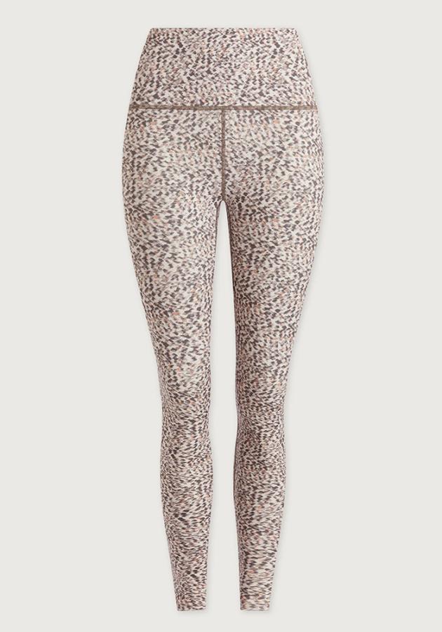 VARLEY_FreeSoft_High_Rise_Legging_25_Ivory_Abstract_Feather_6