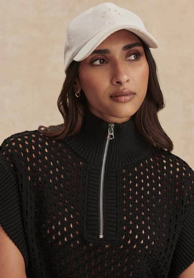 VARLEY_Gaines_Half_Zip_Knit_Black_1