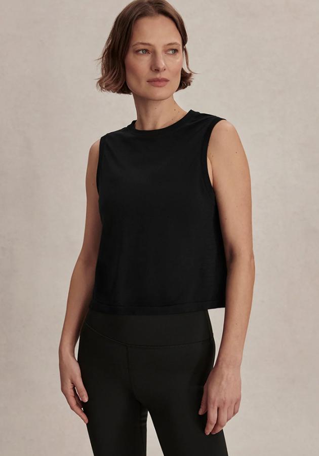 VARLEY_Nate_Seamless_Cropped_Tank_Black_3