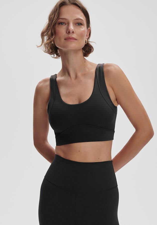 Varley_Free_Soft_Essi_Bra_Black_1.jpg