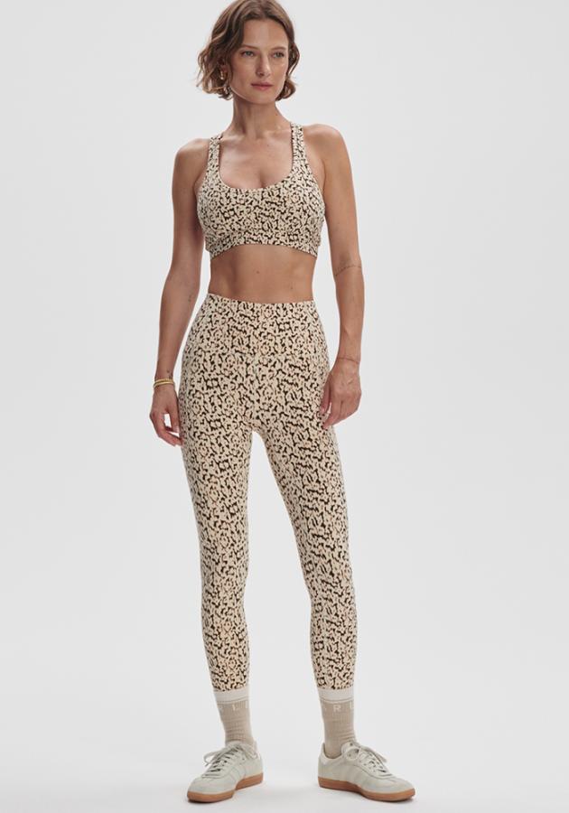 Varley_Move_Pocket_High_Legging_25_Almond_Abstract_Leopard_1