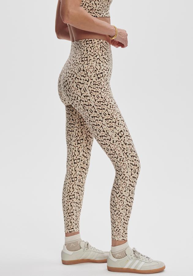 Varley_Move_Pocket_High_Legging_25_Almond_Abstract_Leopard_2