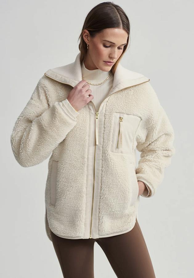 Varley_Myla_Zip_Through_Jacket_Sandshell_1